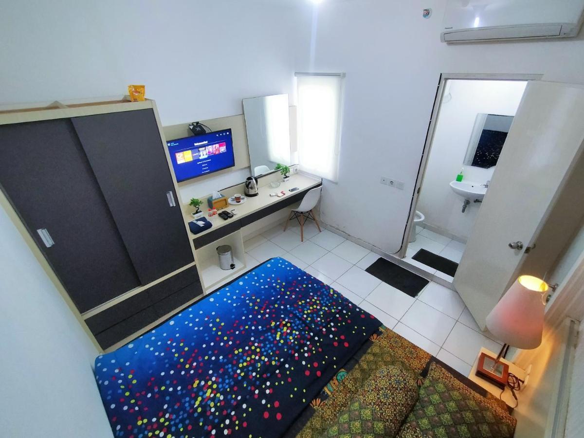 Aero Room Tangerang Luaran gambar