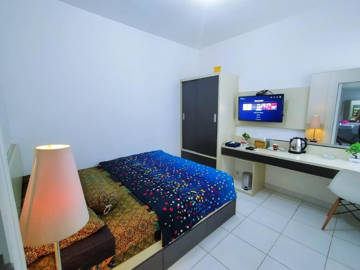 Aero Room Tangerang Luaran gambar