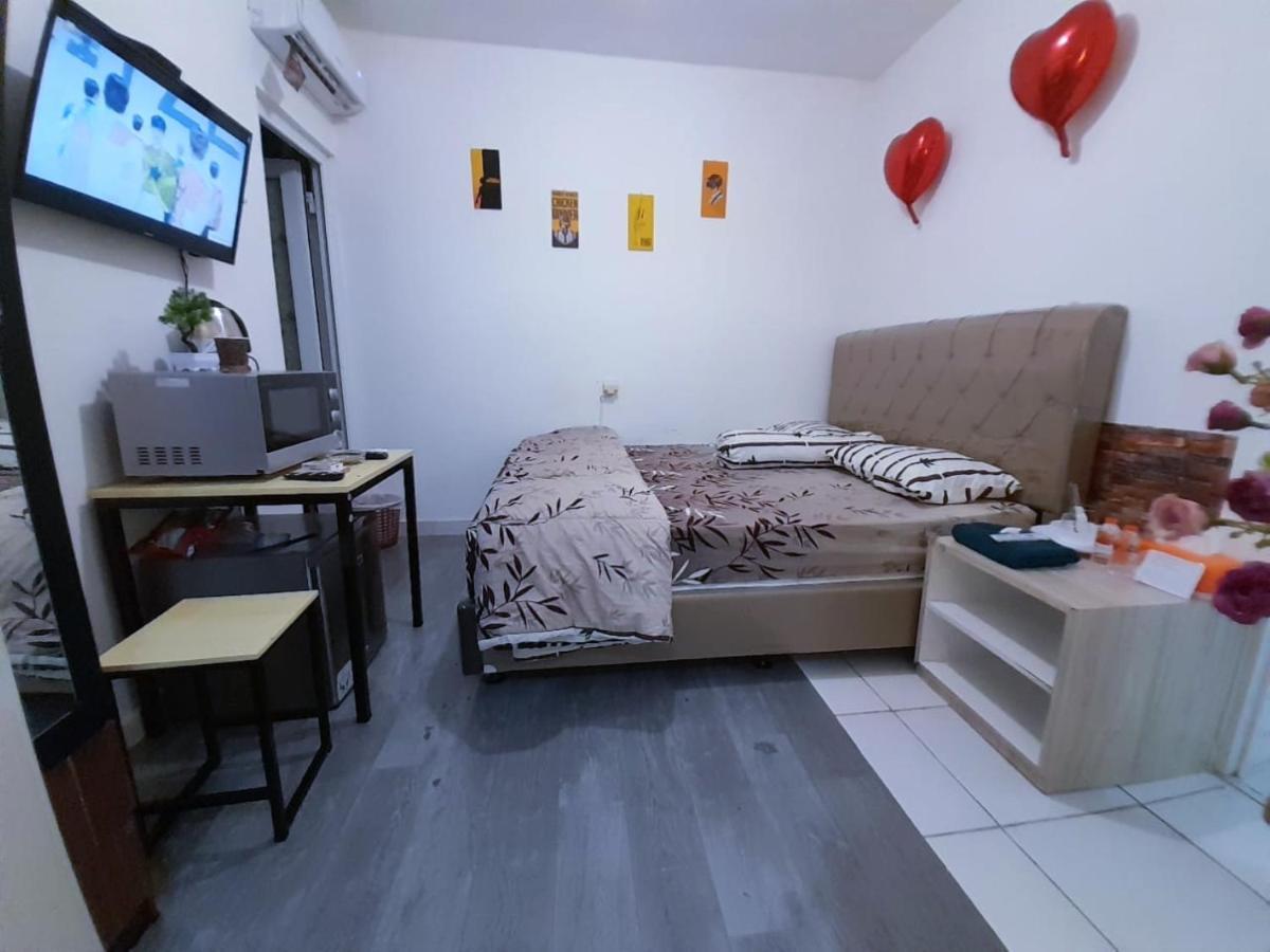 Aero Room Tangerang Luaran gambar