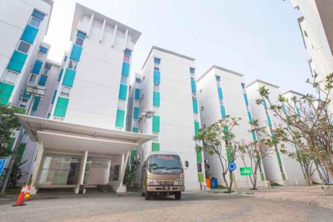Aero Room Tangerang Luaran gambar
