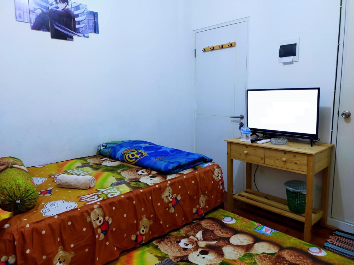 Aero Room Tangerang Luaran gambar