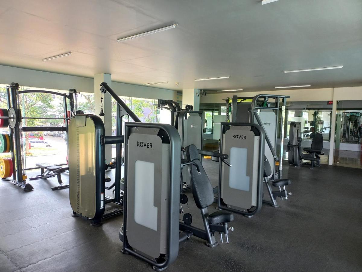Aero Room Tangerang Luaran gambar